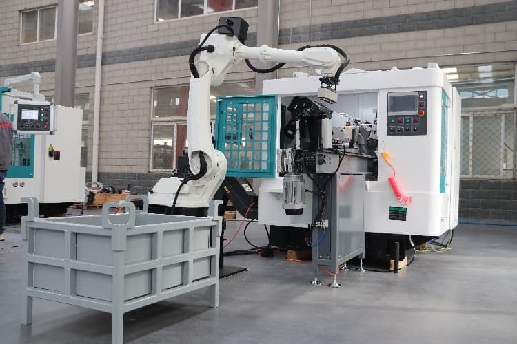 萬(wàn)利機(jī)械高速圓鋸機(jī)+桁架機(jī)械手：智造未來(lái)，高效精準(zhǔn)的完美組合